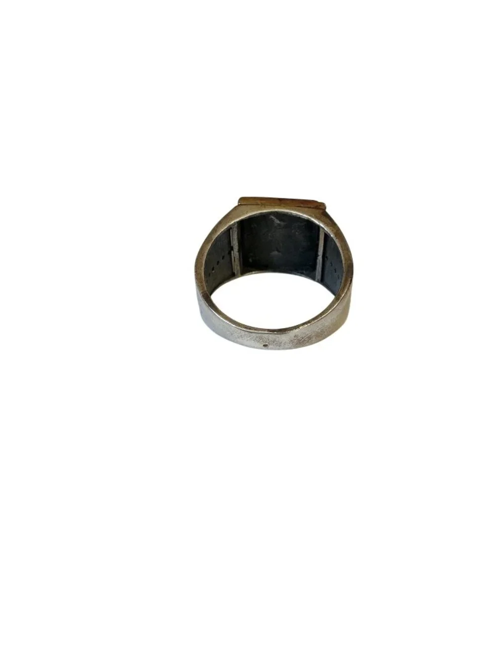 925 Sterling Silver this ring